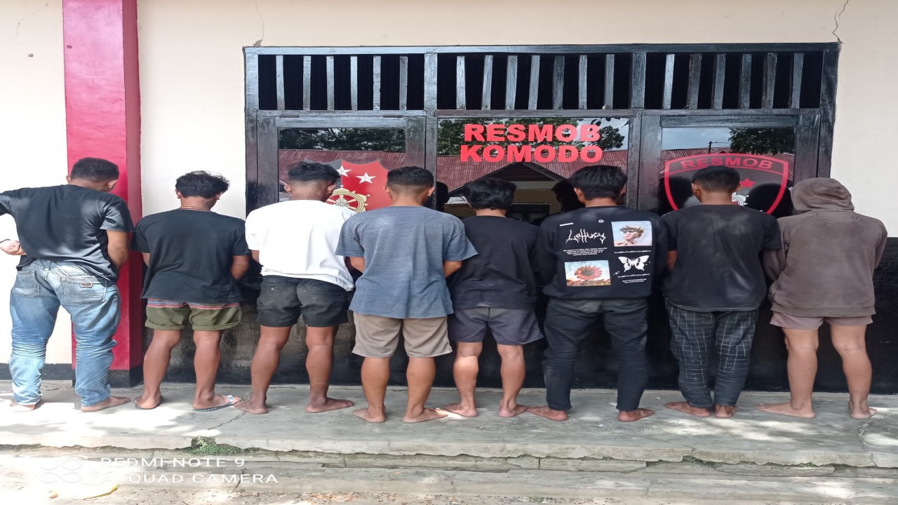 Tim Jatanras Polres Manggarai Barat berhasil mengamankan 8 orang terduga pelaku penganiayaan di Water Front Labuan Bajo. Foto (Istimewa)