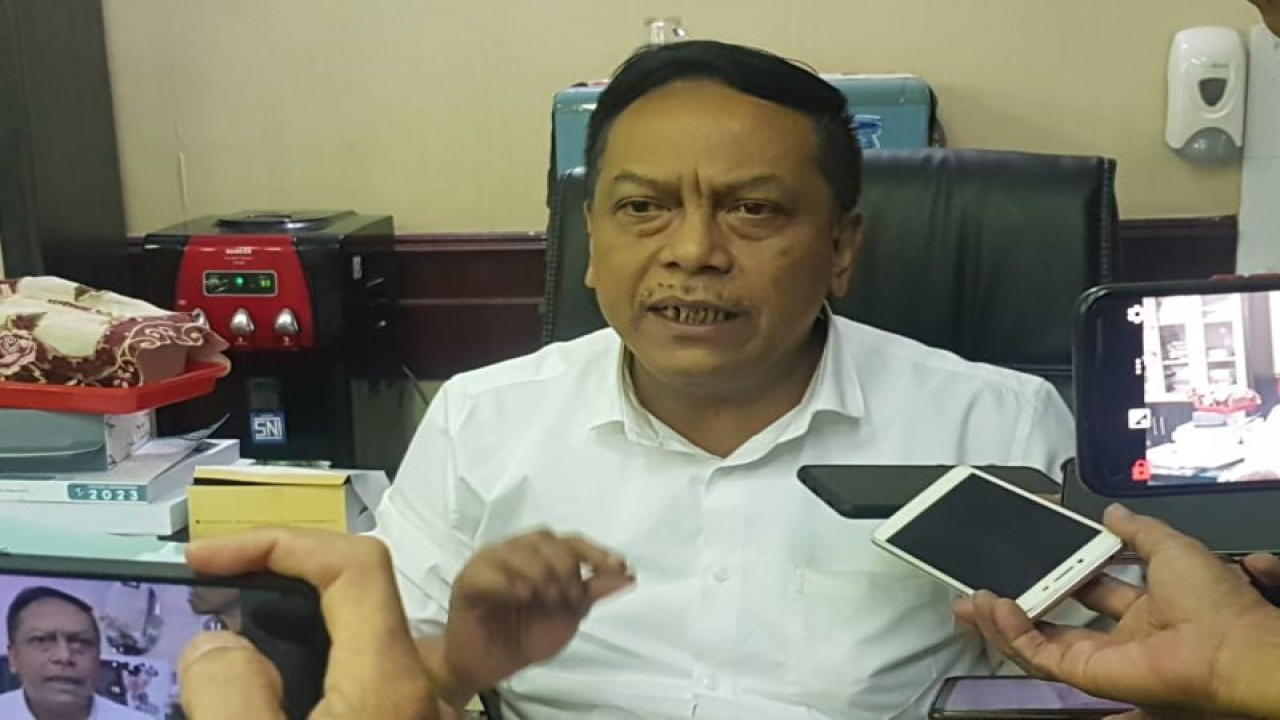 Wakil Ketua Komisi B DPRD Surabaya Anas Karno (ANTARA/HO-DPRD Surabaya)