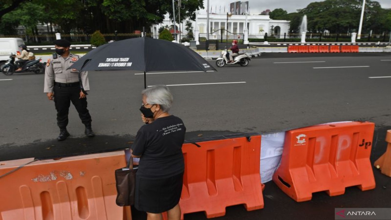 Arsip Foto - Istana Merdeka, Jakarta, Kamis (9/6/2022). ANTARA FOTO/Aditya Pradana Putra/foc.