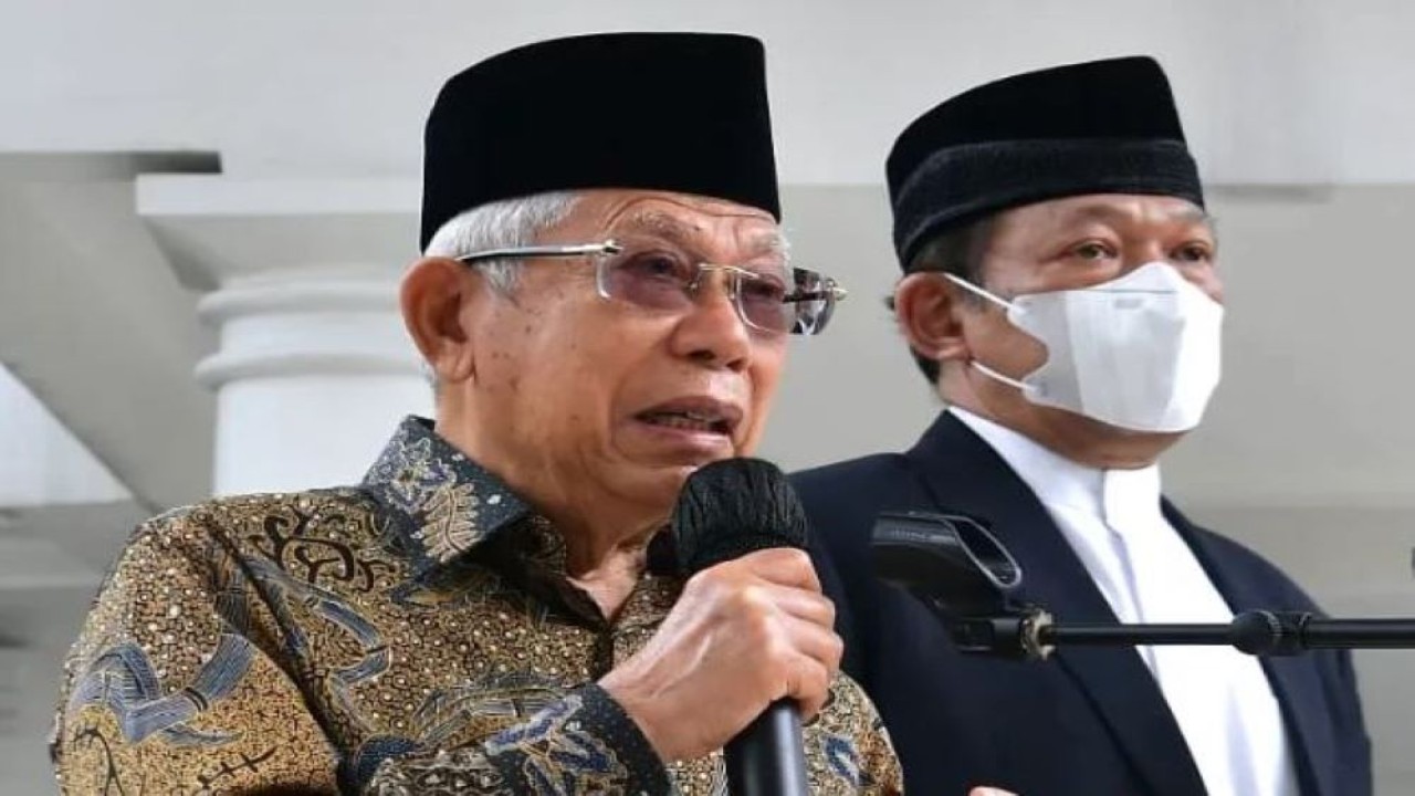 Wapres KH Ma'ruf Amin mengajak para santri untuk ikut berperan dalam menjaga stabilitas politik. (NN, BPMI-Setwapres)