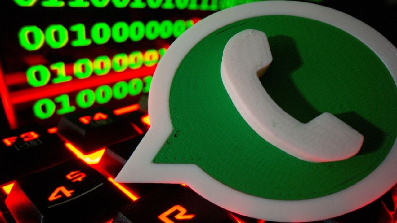 Ilustrasi logo WhatsApp. Ilustrasi diambil pada 24 September 2021. (REUTERS/DADO RUVIC)