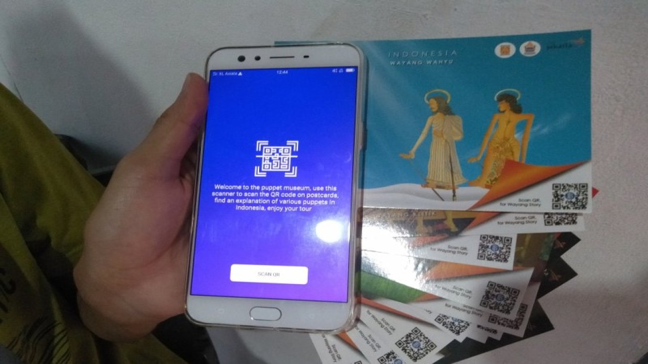 Peluncuran aplikasi ponsel pintar "Musem Wayang" diharapkan menjadi akses edukasi digital yang mempermudah wisatawan milenial belajar tentang sejarah pewayangan Indonesia. ANTARA/Devi Nindy