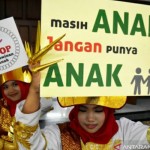 Arsip Foto - Pelajar mengampanyekan Gerakan Stop Perkawinan Anak. (ANTARA FOTO/Aditya Pradana Putra)-1668069997