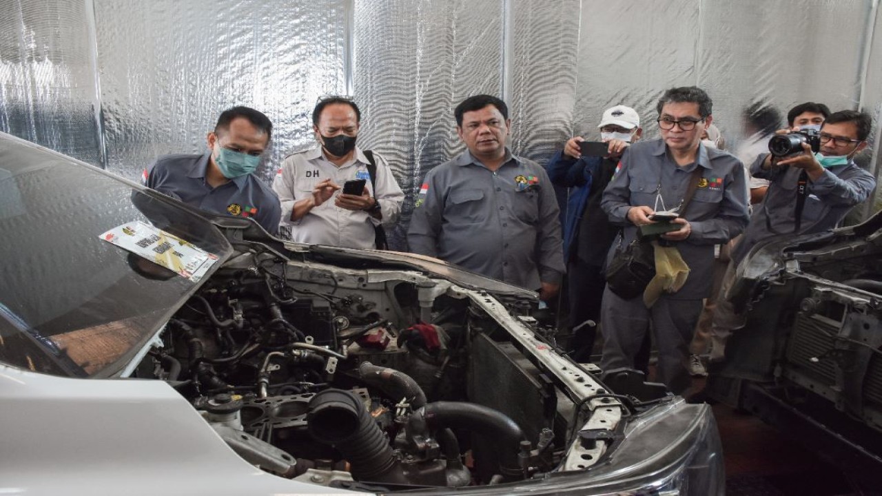 Sebagian kendaraan B40 dan B30D10 sudah selesai uji jalan sejauh 50.000 km dan saat ini sedang dilakukan overhaul dan rating kendaraan. (Kementerian ESDM)