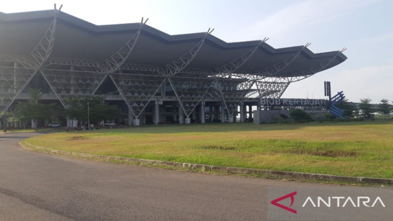 Bandara Udara Internasional Kertajati di Kabupaten Majalengka, Jawa Barat, membutuhkan perencanaan yang matang saat pembangunannya. ANTARA/ Ganet Dirgantoro