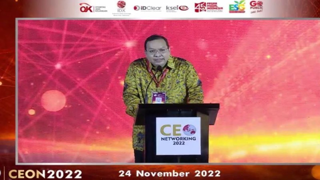 Tangkapan layar Direktur Bursa Efek Indonesia (BEI) Iman Rachman saat memberikan sambutan dalam CEO Networking 2022 di Jakarta, Kamis (24/11/2022). ANTARA/Citro Atmoko.