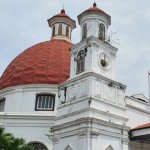 Gereja Blenduk atau GPIB Imannuel Semarang menjadi salah satu ikon penting untuk wisata di kawasan Kota Lama Semarang, (ANTARA/Livia Kristianti)-1669522590