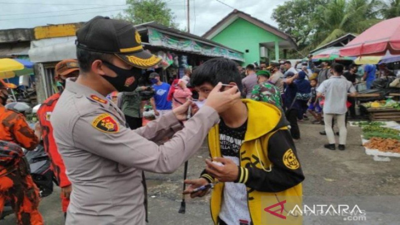 Ilustrasi, Satgas Penanganan COVID-19 Provinsi Kepulauan Babel menggencarkan penerapkan protokol kesehatan. ANTARA (Aprionis)