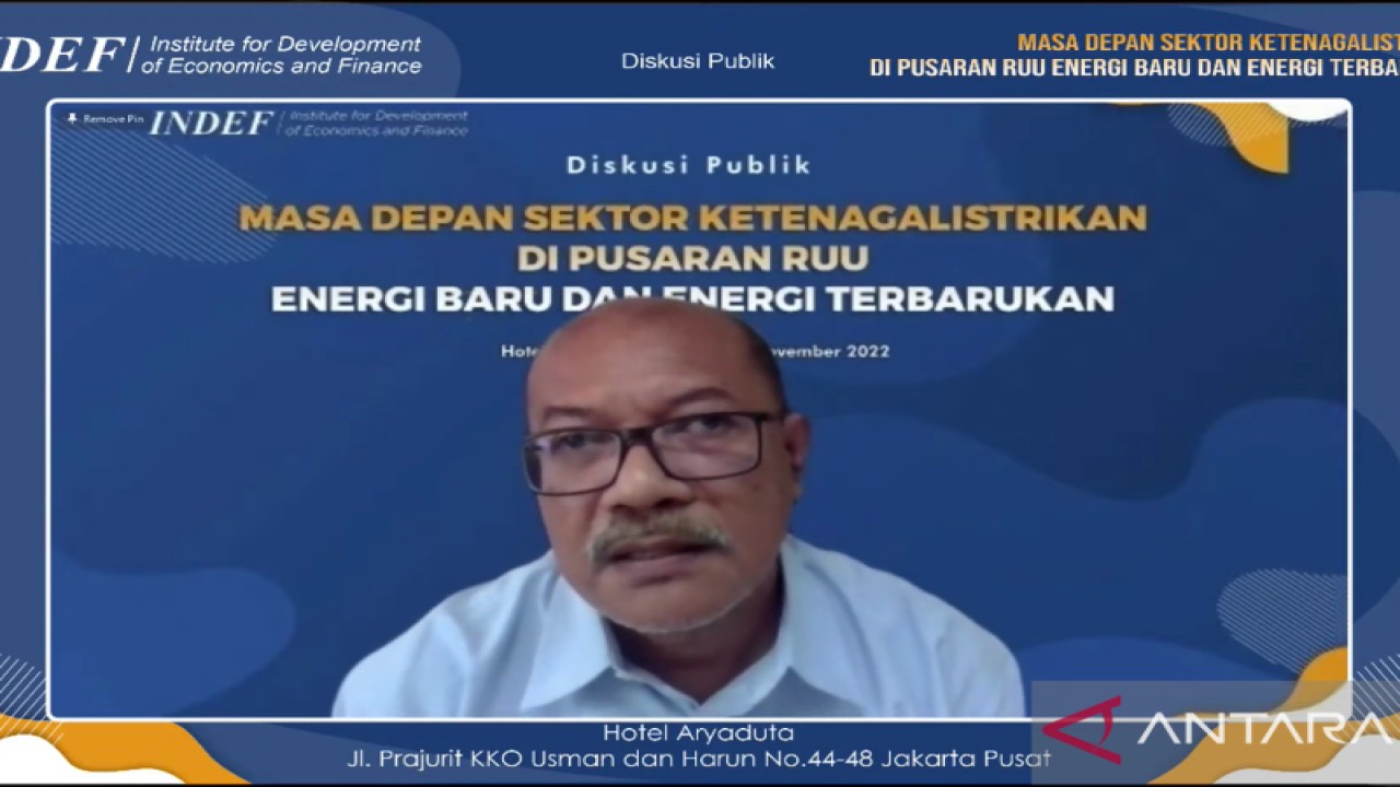 Tangkapan layar - Direktur Perencanaan dan Pembangunan Infrastruktur Energi Baru Terbarukan dan Konservasi Energi Kementerian Energi dan Sumber Daya Mineral (ESDM) Hendra Iswahyudi dalam diskusi publik bersama Indef, Jakarta, Rabu (23/11/2022). (Sinta Ambarwati)