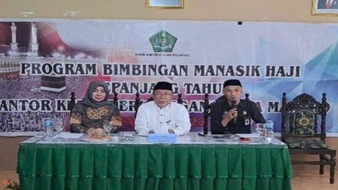 Ketua Majelis Ulama (MUI) Provinsi Sulawesi Utara K H Abdul Wahab Abdul Ghafur, di Manado, Rabu (16/11/2022). ANTARA/Nancy L Tigauw. (1)