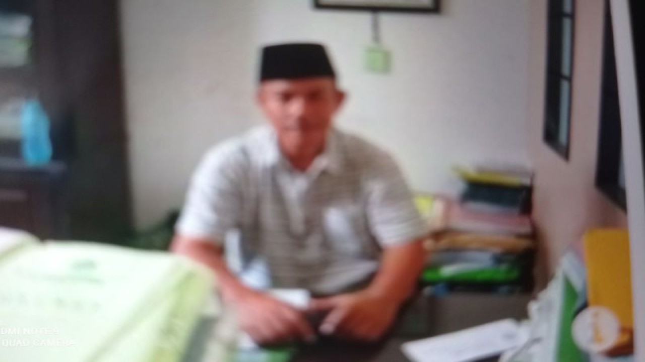 Ketua Sekolah Tinggi Agama Islam ( STAI) Latansa Mashiro Rangkasbitung Kabupaten Lebak Mochammad Husen. ANTARA/Mansur