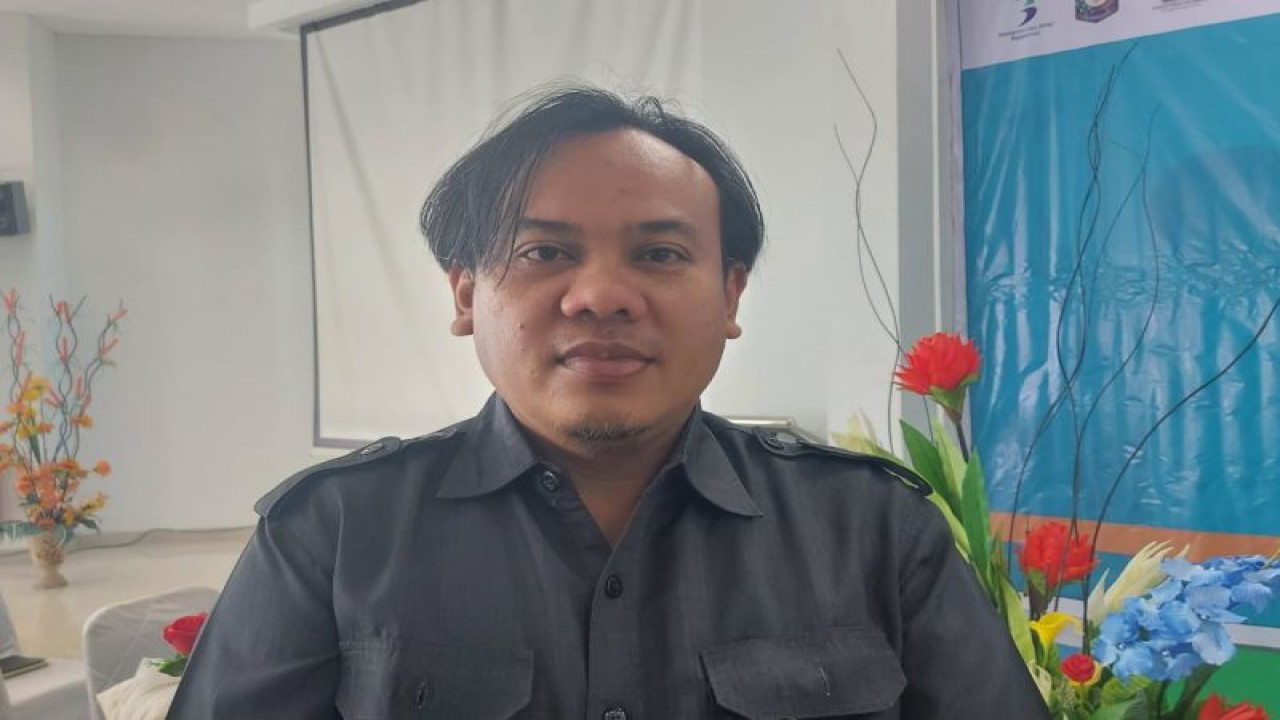 Koordinator Fungsi Bidang Statistik Distribusi BPS Papua Akhmad Fauzi. ANTARA/Qadri Pratiwi