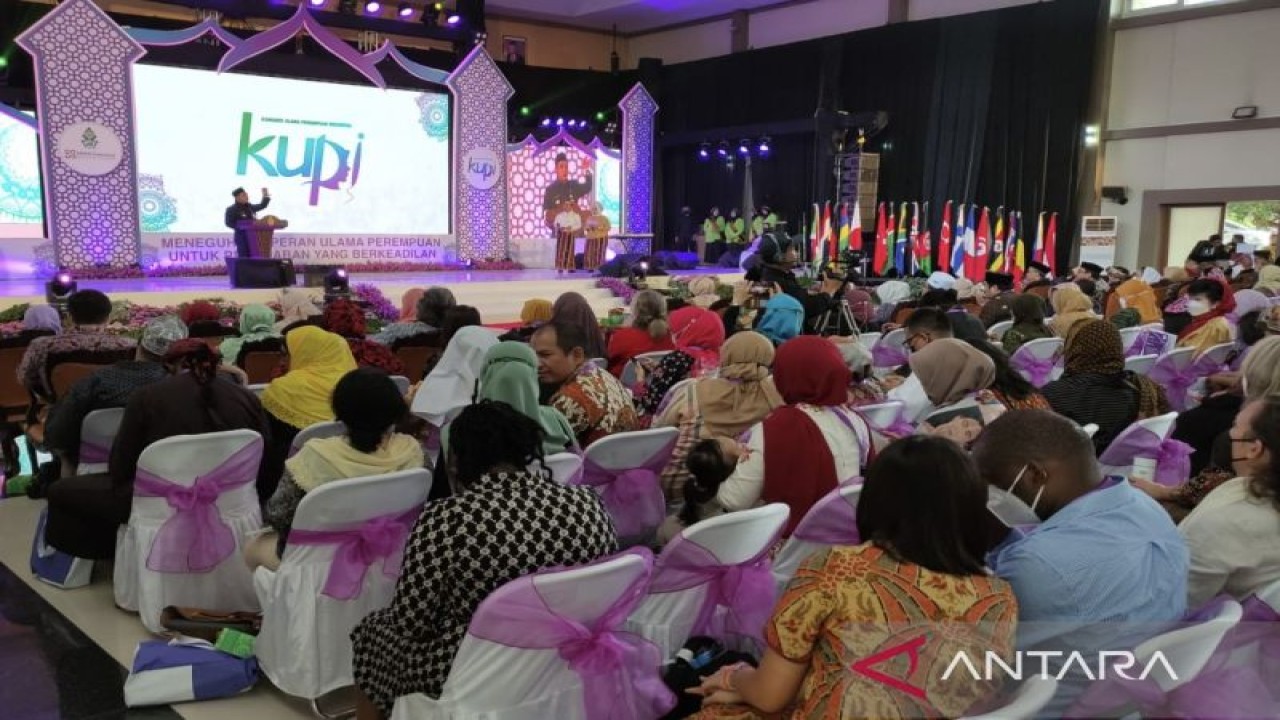 Kongres Ulama Perempuan Indonesia (KUPI) II berlangsung di Kota Semarang dan Kabupaten Jepara, Provinsi Jawa Tengah, dari 23 sampai 26 November 2022 . (ANTARA/Wisnu Adhi)