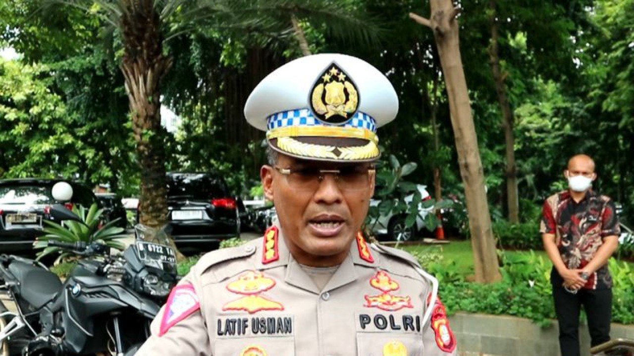 Direktur Lalu Lintas Polda Metro Jaya Kombes Pol Latif Usman. ANTARA/Fianda Sjofjan Rassat