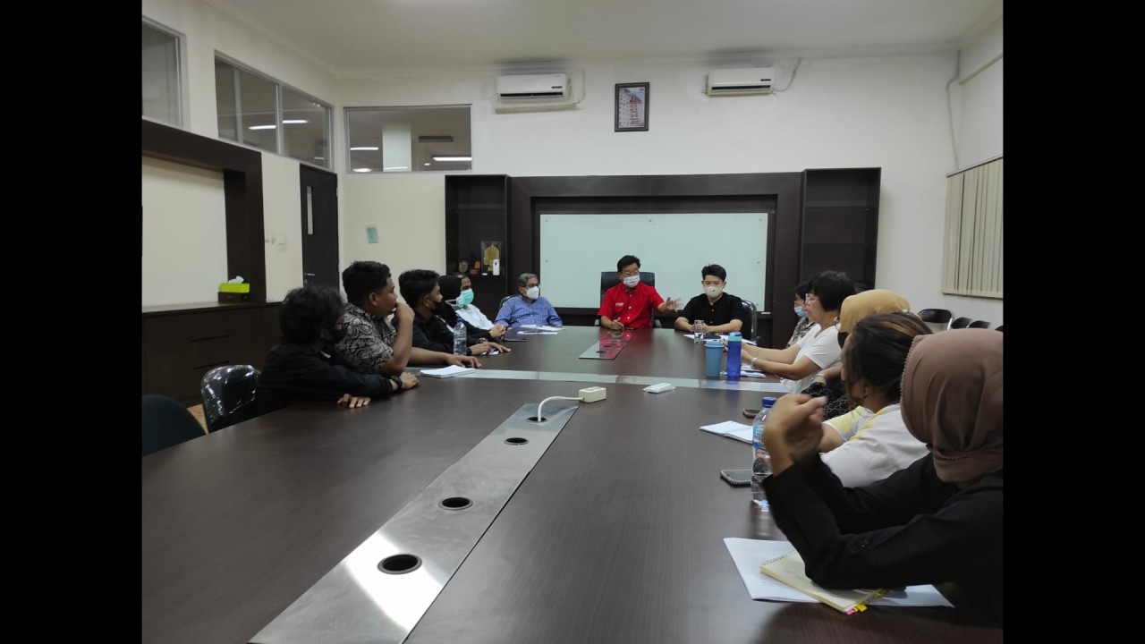 Rapat antara LKBH UTA '45 Jakarta bersama korban PN UKAI. (Net)