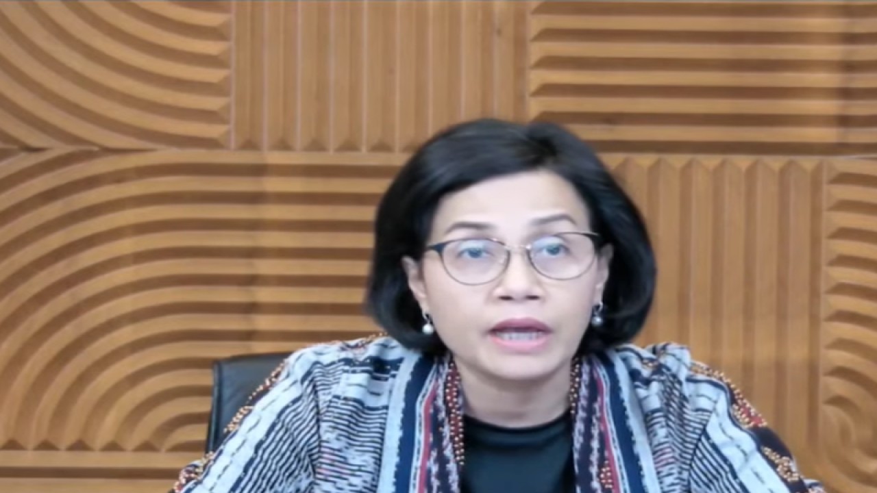 Menteri Keuangan (Menkeu) Sri Mulyani dalam Konferensi Pers: APBN KITA November 2022 yang dipantau secara daring di Jakarta, Kamis (24/11/2022). ANTARA/Agatha Olivia Victoria.