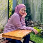 Nathalie Holscher-1668177411