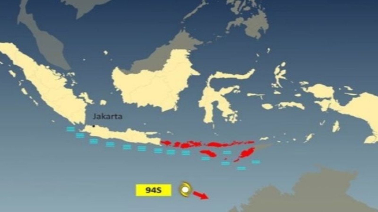 Tangkapan layar peta bibit siklon tropis 94S di Samudera Hindia sebelah selatan NTB. (ANTARA/HO-BMKG)