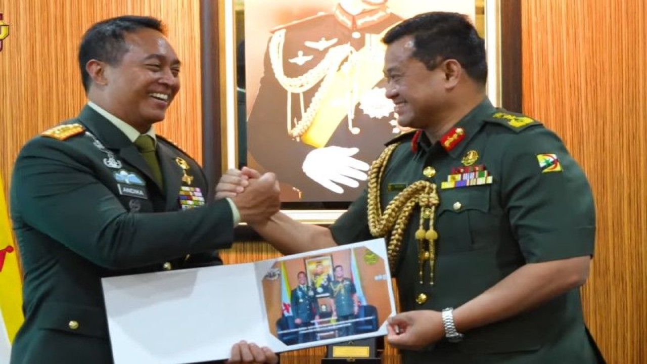 Tangkapan layar - Panglima TNI Jenderal TNI Andika Perkasa saat berkunjung ke Brunei Darussalam. ANTARA/Boyke Ledy Watra