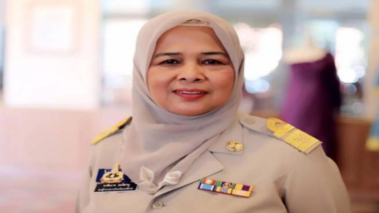 Pateemoh Sadeeyamu, gubernur perempuan Muslim pertama di Thailand/ist