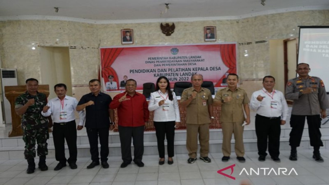 Kegiatan pelatihan dan pendidikan untuk seluruh Kepala Desa yang ada di Kabupaten Landak (istimewa)