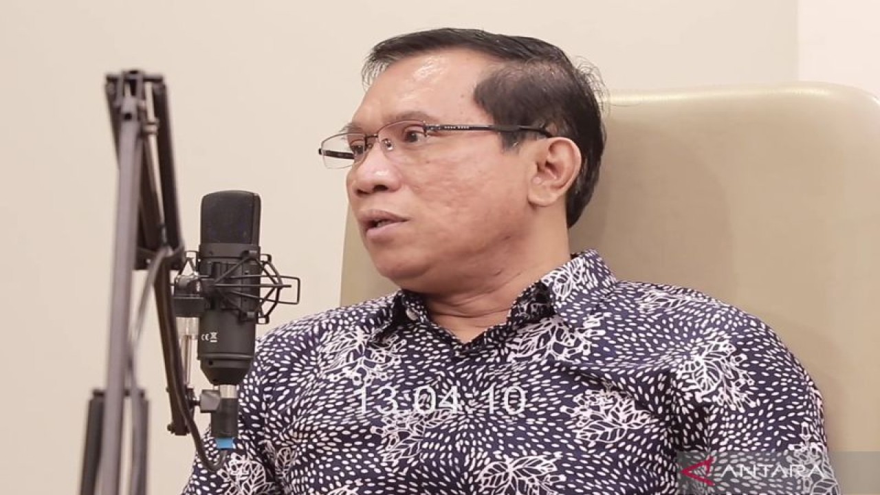 Tangkapan layar - Peneliti Pusat Riset Politik Badan Riset dan Inovasi Nasional (BRIN) Lili Romli dalam Podcast BRIN bertajuk “Kesiapan, Antisipasi, dan Proyeksi Jelang Pemilu 2024”, sebagaimana dipantau melalui kanal YouTube BRIN Indonesia, di Jakarta, Rabu (23/11/2022). ANTARA/Tri Meilani Ameliya.