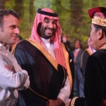 Presiden Prancis Emmanuel Macron (kiri), Presiden Joko Widodo (kanan), dan Putra Mahkota Arab Saudi Pangeran Mohammed bin Salman (tengah)-1668653642