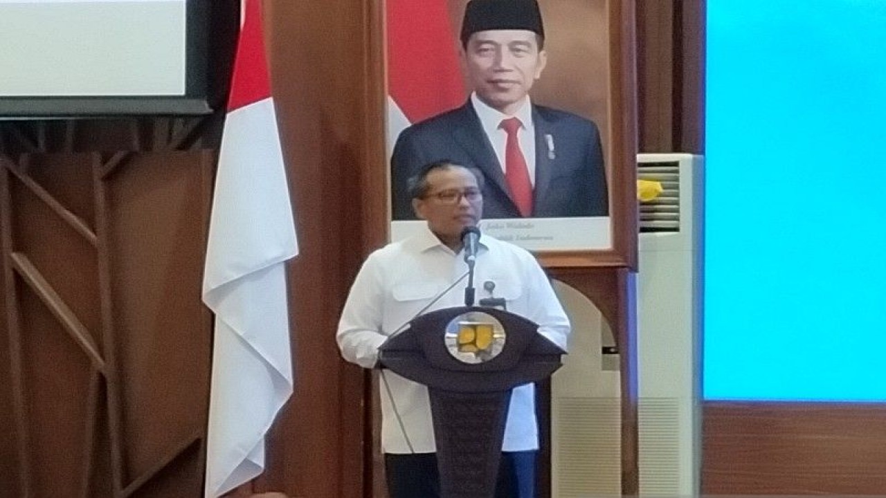 Sekretaris Jenderal Kementerian PUPR Mohammad Zainal Fatah menyampaikan sambutan dalam BIM Innovation Conference 2022 di Jakarta, Kamis (24/11/2022). ANTARA/Aji Cakti