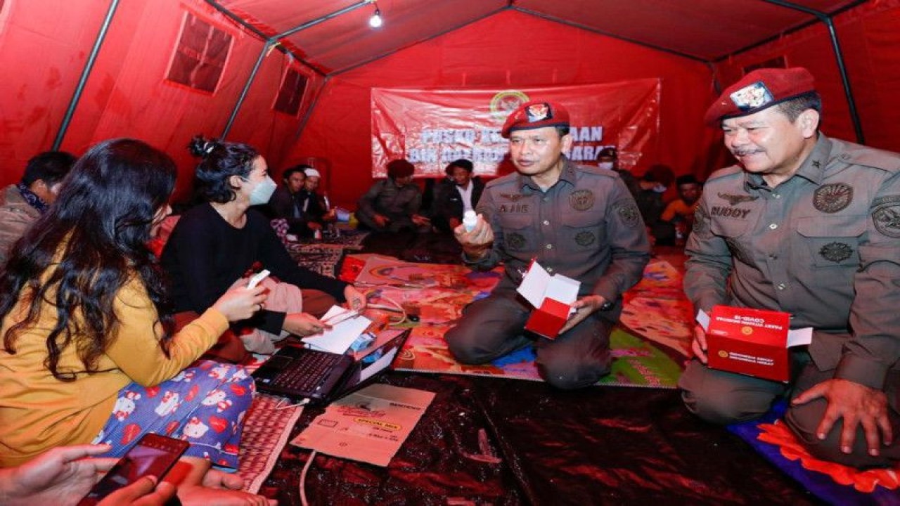 Tim Kemanusiaan BIN (Badan Intelijen Negara) mengirimkan bantuan bagi warga terdampak gempa Cianjur. ANTARA/HO-Dokumen Pribadi