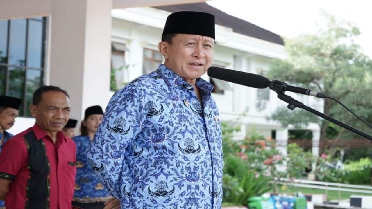 Wakil Bupati Manggarai Barat Yulianus Weng (ANTARA/HO-Dinas Kominfo Manggarai Barat)