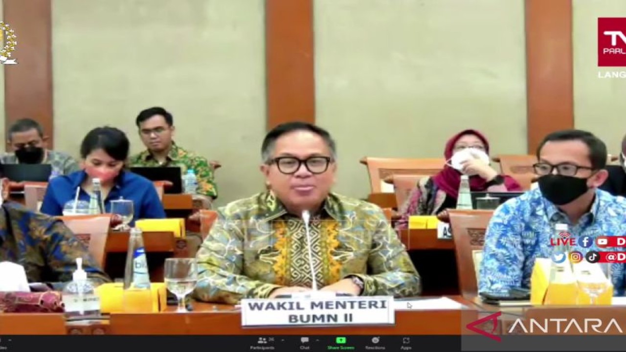 Wakil Menteri BUMN II Kartika Wirjoatmodjo dalam rapat kerja dengan Komisi VI DPR RI di Jakarta, Rabu (23/11/2022). ANTARA/Adimas Raditya