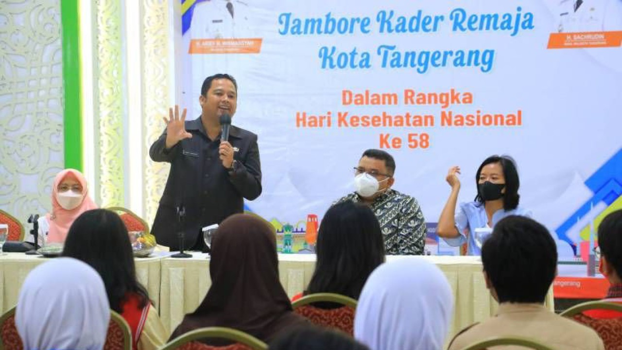 Wali Kota Tangerang Arief R Wismansyah memberikan sambutan dalam acara Jambore Kader Remaja di RSSA Arrahmah, Karawaci, Rabu (30/11/2022). ANTARA/dokumen