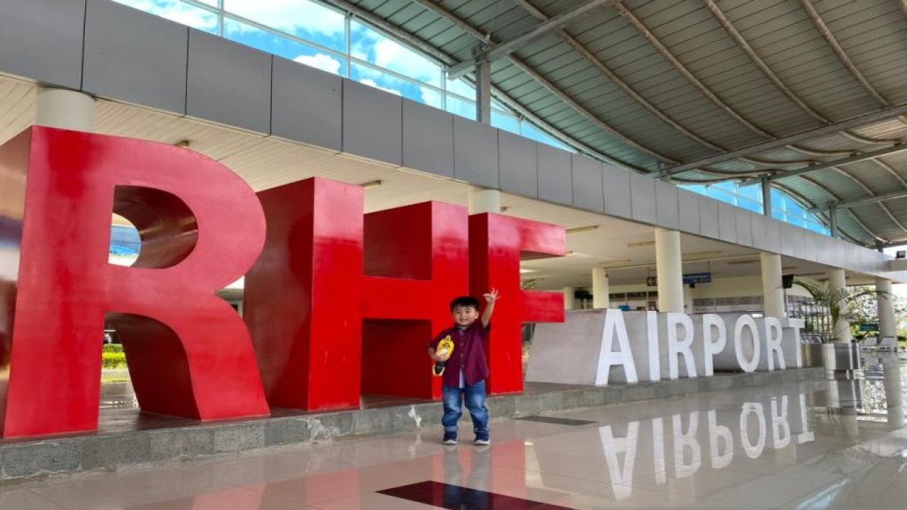 Bandara Raja Haji Fisabilillah Kota Tanjungpinang, Kepulauan Riau (Nikolas Panama)