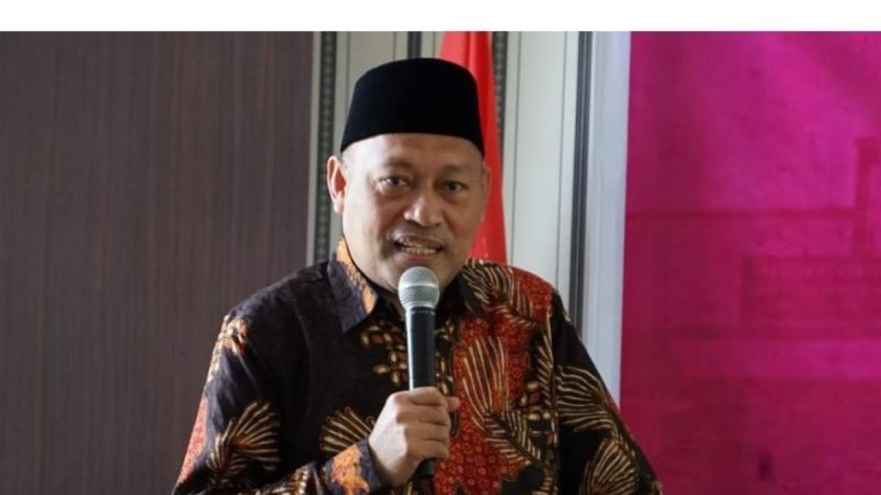 Kakanwil Kemenag Sulut H Sarbin Sehe, di Manado, Kamis, (8/12/2022). ANTARA/Nancy L Tigauw. (1)