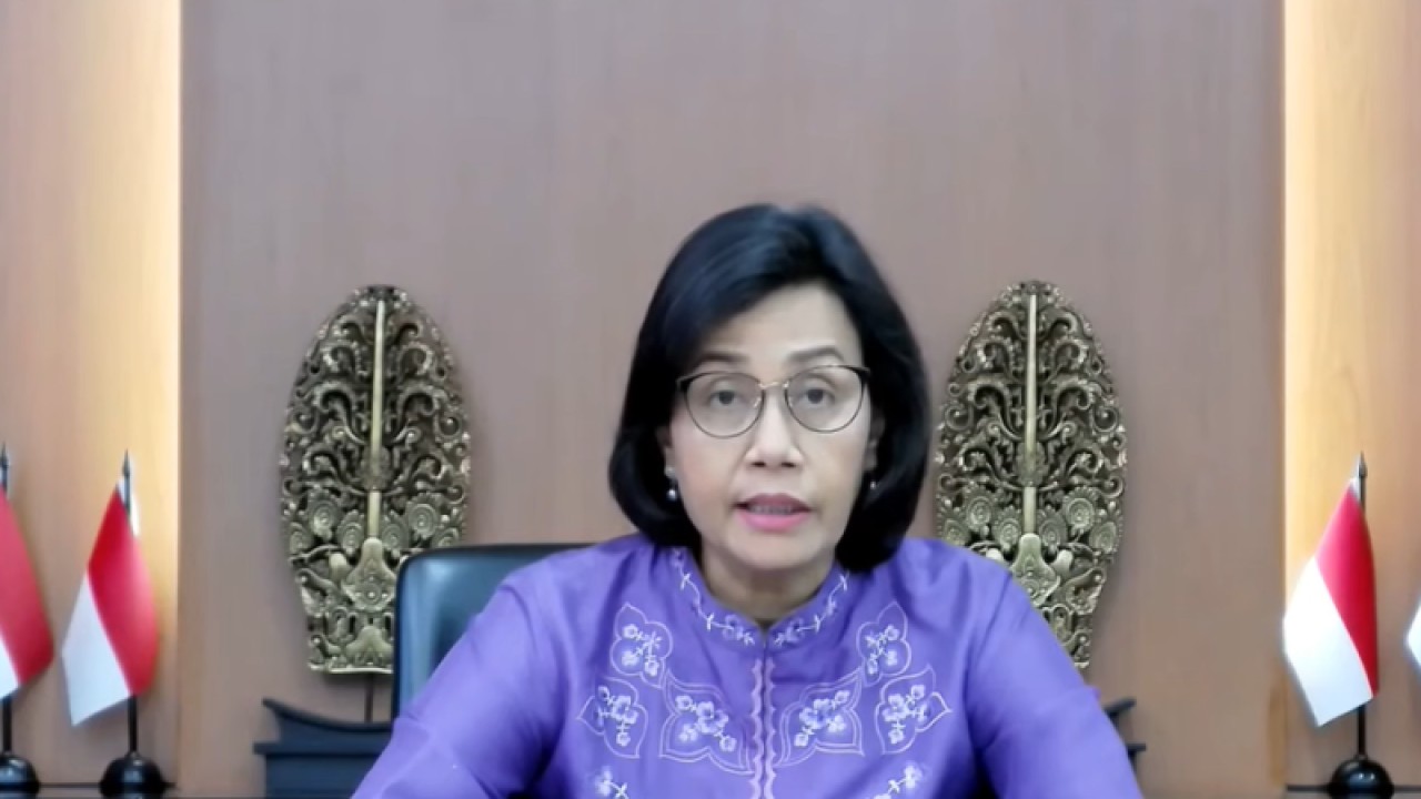 Menteri Keuangan (Menkeu) Sri Mulyani dalam konferensi pers "APBN KITA Desember 2022" secara daring di Jakarta, Selasa (20/12/2022). ANTARA/Agatha Olivia Victoria.