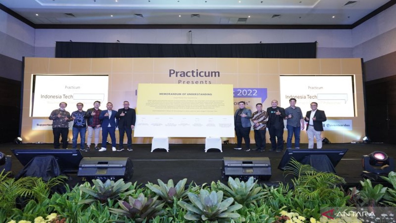 Practicum Tech Summit 2022 Sasar 750 Pegiat Teknologi Digital