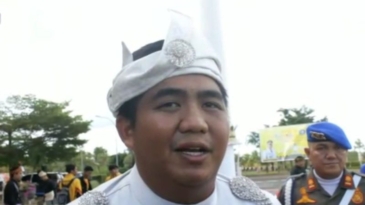 Bupati Bintan Roby Kurniawan. (Ogen)