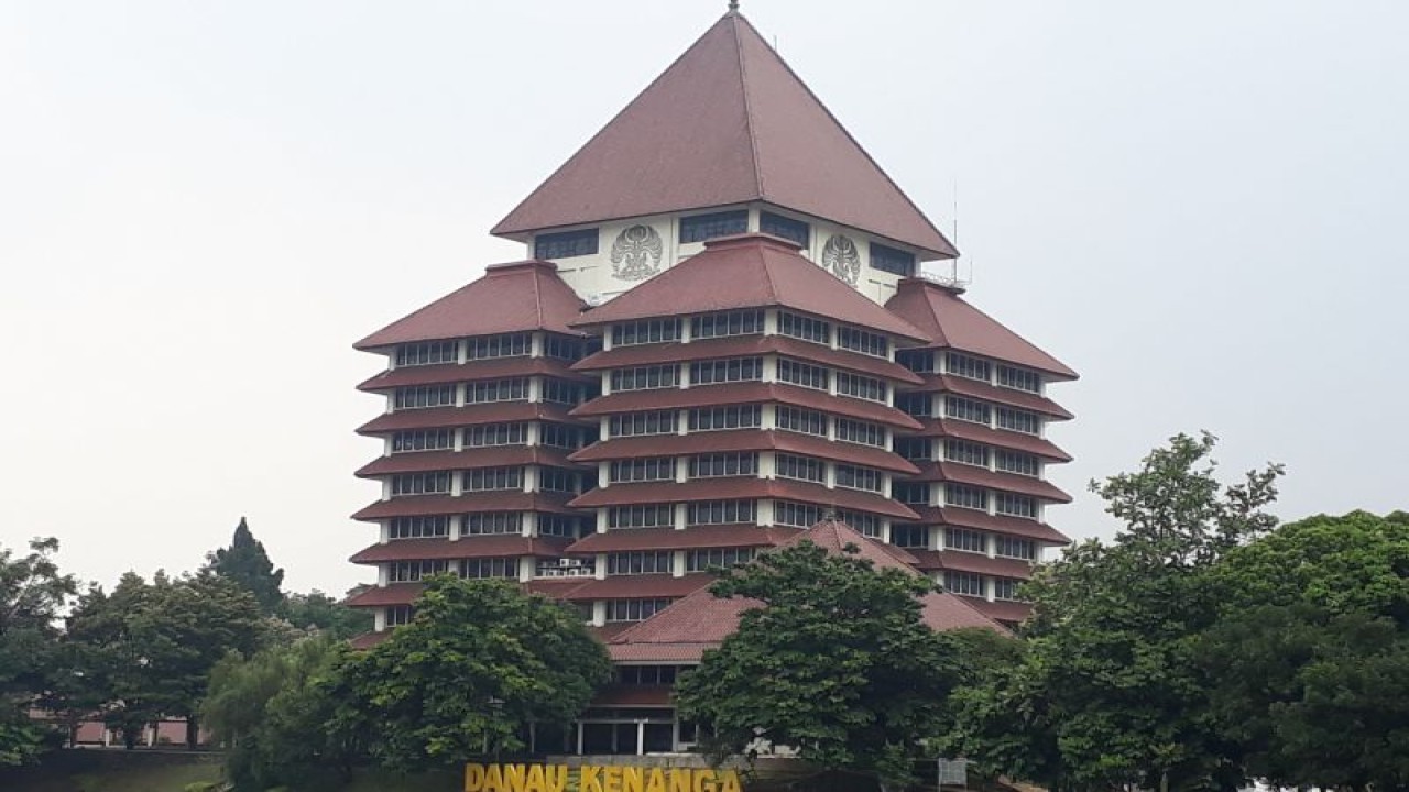 Gedung Rektorat UI (ANTARA/Foto: Feru Lantara)