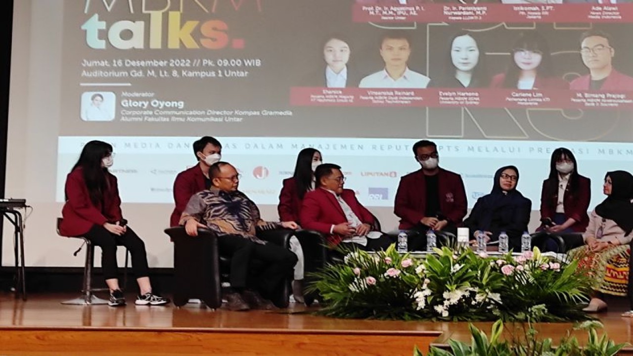 Kegiatan webinar Merdeka Belajar Kampus Merdeka (MBKM) Universitas Tarumanagara di Jakarta, beberapa waktu lalu. (ANTARA/Indriani)