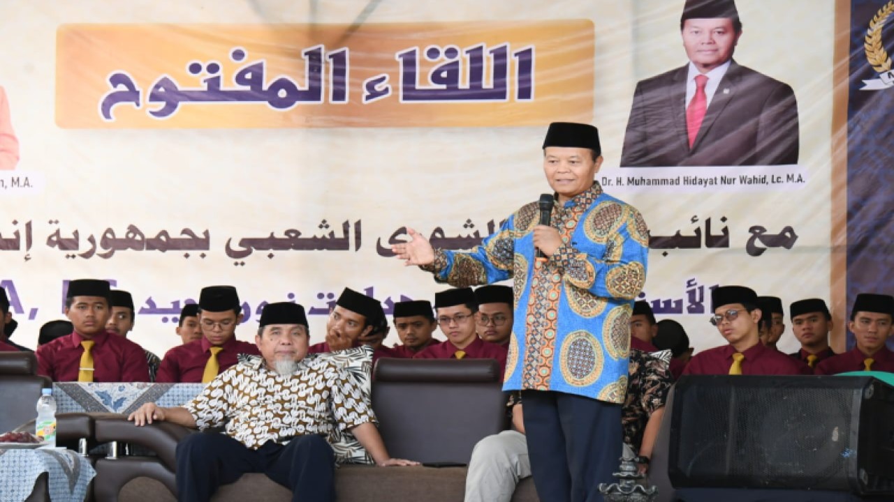 Wakil Ketua MPR RI Hidayat Nur Wahid mengunjungi Pesantren Baitul Quran Cirata Purwakarta/Dok MPR