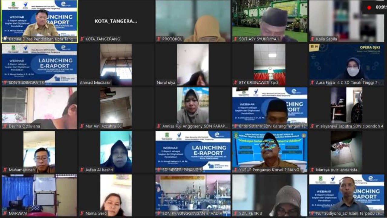 Webinar dengan tema E-Raport sebagai bagian dari digitalisasi Pendidikan, Selasa, yang diikuti pengawas, guru dan wali murid. Pemkot Tangerang meluncurkan program E-Raport kurikulum Merdeka jenjang sekolah sasar (SD) sebagai salah satu solusi untuk mengatasi learning loss