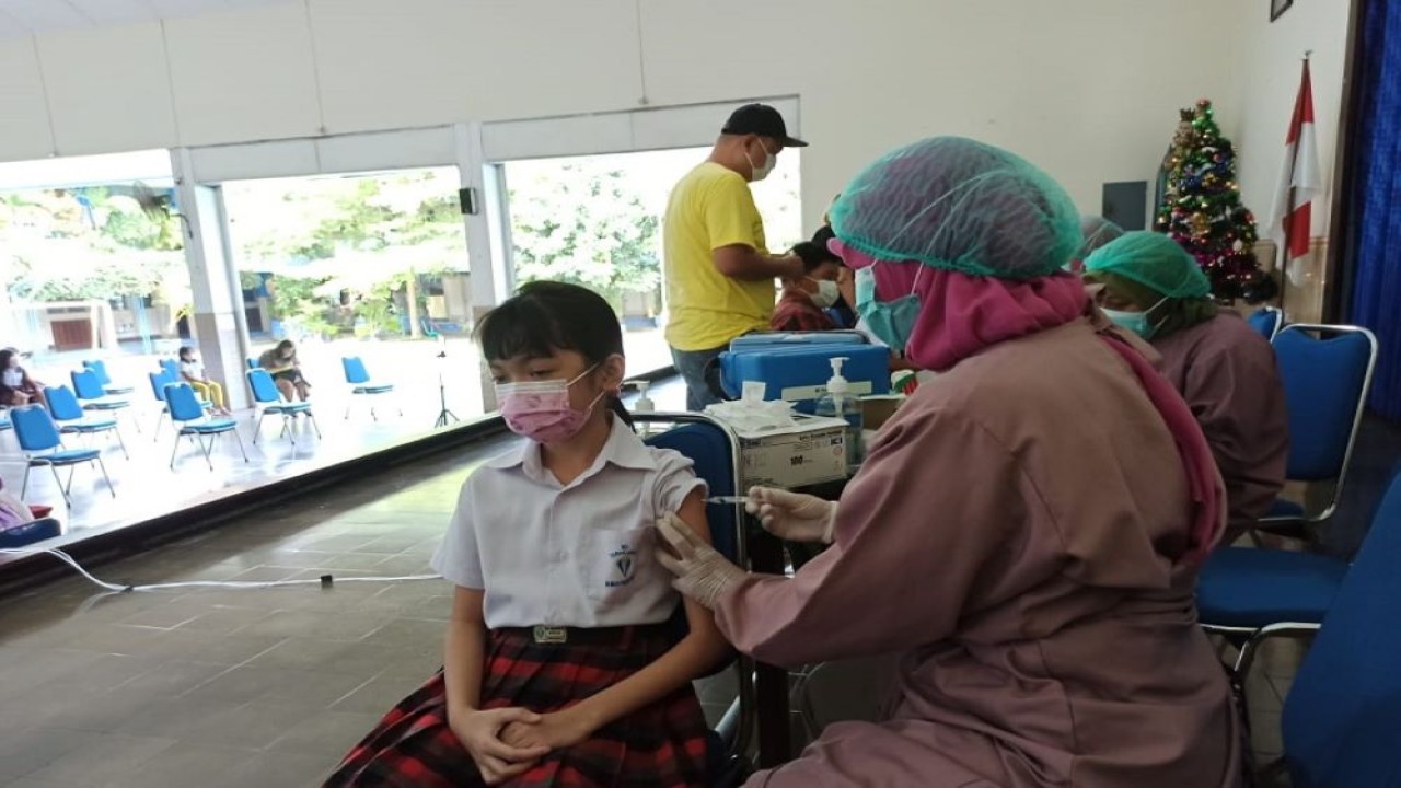 Pemkot Yogyakarta melalui Dinas Kesehatan Kota Yogyakarta mengajak warga Kota Yogyakarta untuk melakukan imunisasi lengkap pada anak tak terkecuali imunisasi polio. (Istimewa/Pemkot Yogyakarta)