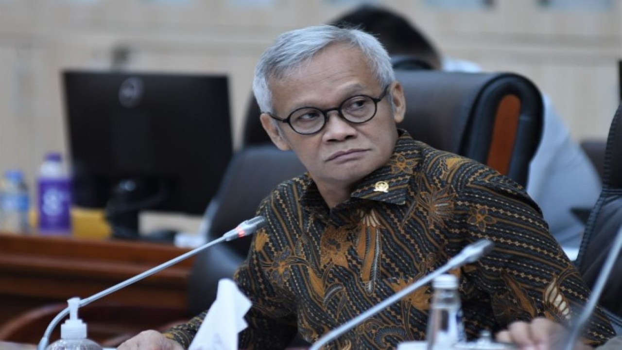 Wakil Ketua Komisi VI DPR RI Aria Bima dalam Rapat Dengar Pendapat (RDP) Komisi VI DPR RI dengan BUMN Pangan di ruang rapat Komisi VI DPR RI, Senayan, Jakarta, Selasa (24/1/2023). (Eot/Man)