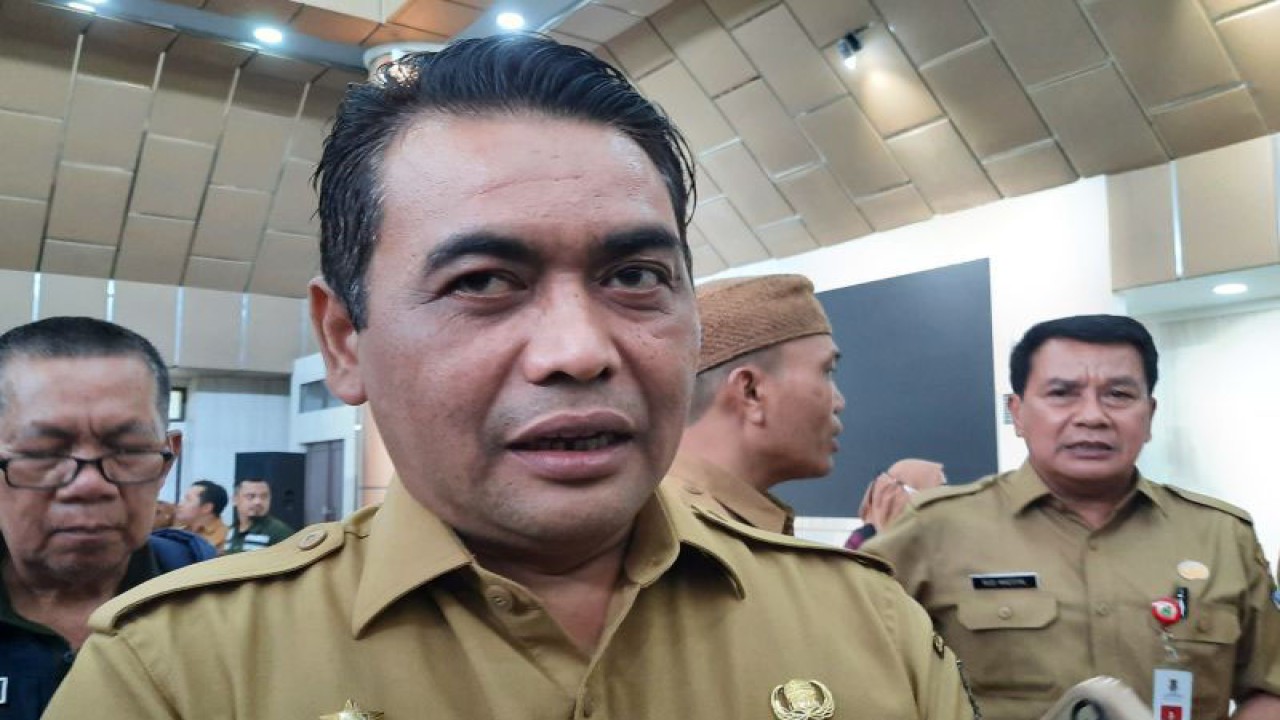 Kepala Dinas Pendidikan Kabupaten Tangerang Dadan Gandana. (ANTARA/Azmi Samsul Maarif)