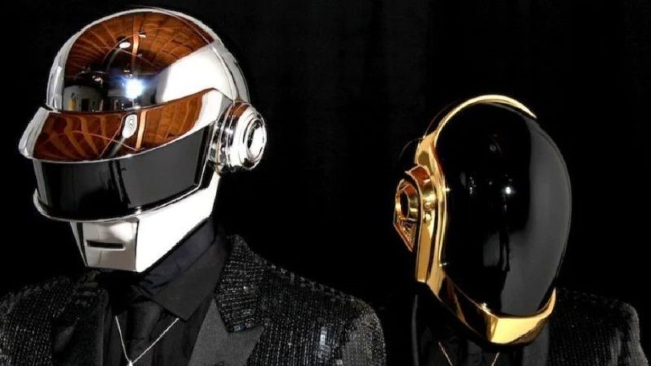 French Electronic duo 'Daft Punk' (ANTARA/grammy.com)