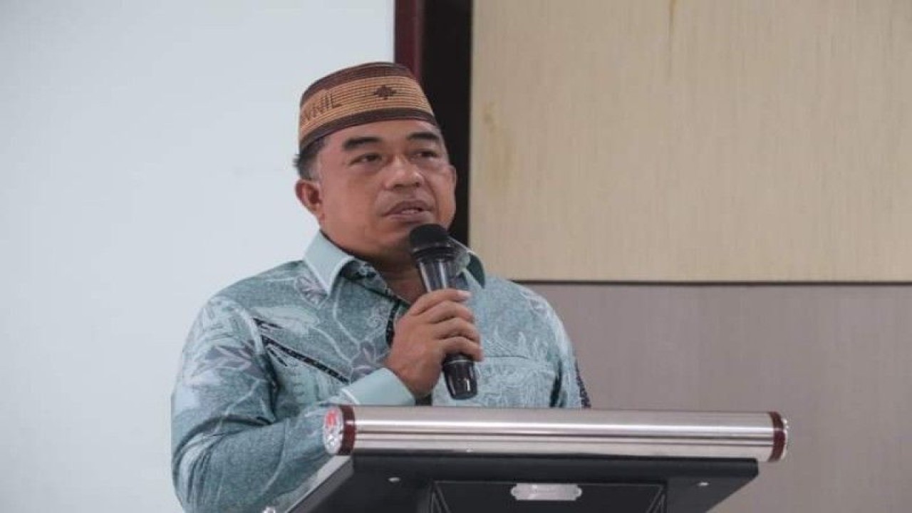 Kepala Kanwil Kemenag Sulbar, Syafruddin Baderung mengatakan kemenag Sulbar akan berkontribusi bagi pembangunan Sulbar dengan memaksimalkan pengelolaan anggarannya di Mamuju, Sabtu (28/1/2023). ANTARA/M Faisal Hanapi