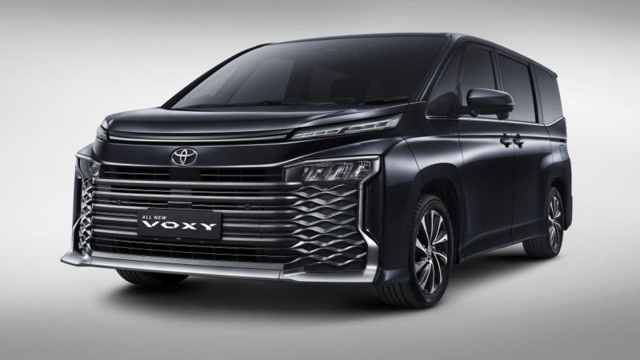 Toyota All New Voxy (ANTARA/Ho)