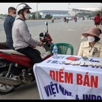Warga Hanoi antusias jual tiket leg kedua AFF Vietnam versus Indonesia-1673232573