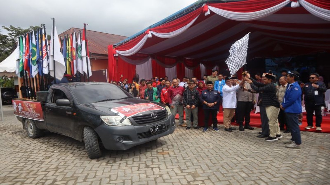 Kirab Pemilu 2024 singgah di Tarakan, Kalimantan Utara, Minggu (19/2). ANTARA/HO-KPU Kota Tarakan.