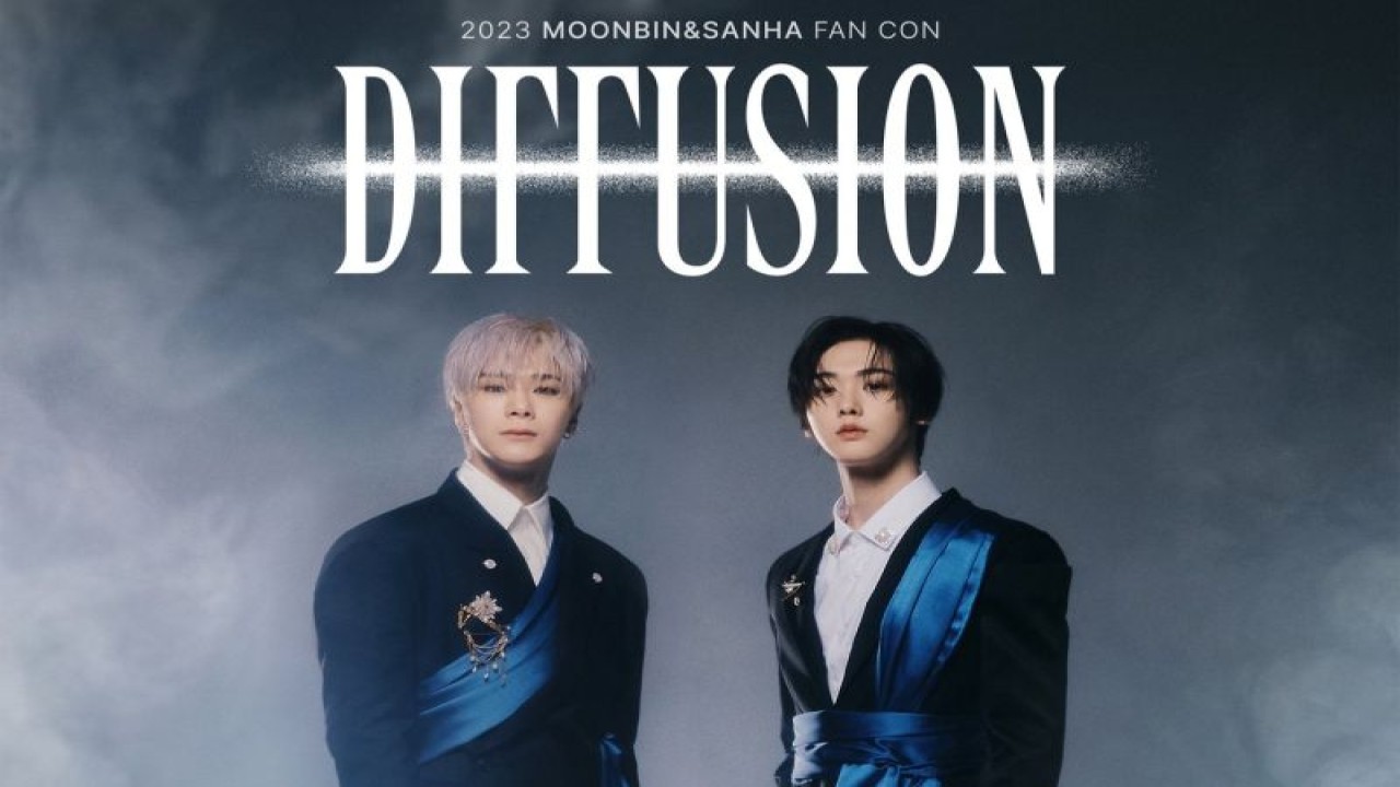 Moobin dan Sanha ASTRO dalam poster untuk tur fan con "DIFUSSION". (Twitter.com/offclASTRO)